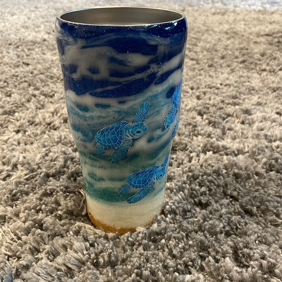 Sea Turtle/Beach Themed Tumbler - 30 oz - Picture 5 of 8